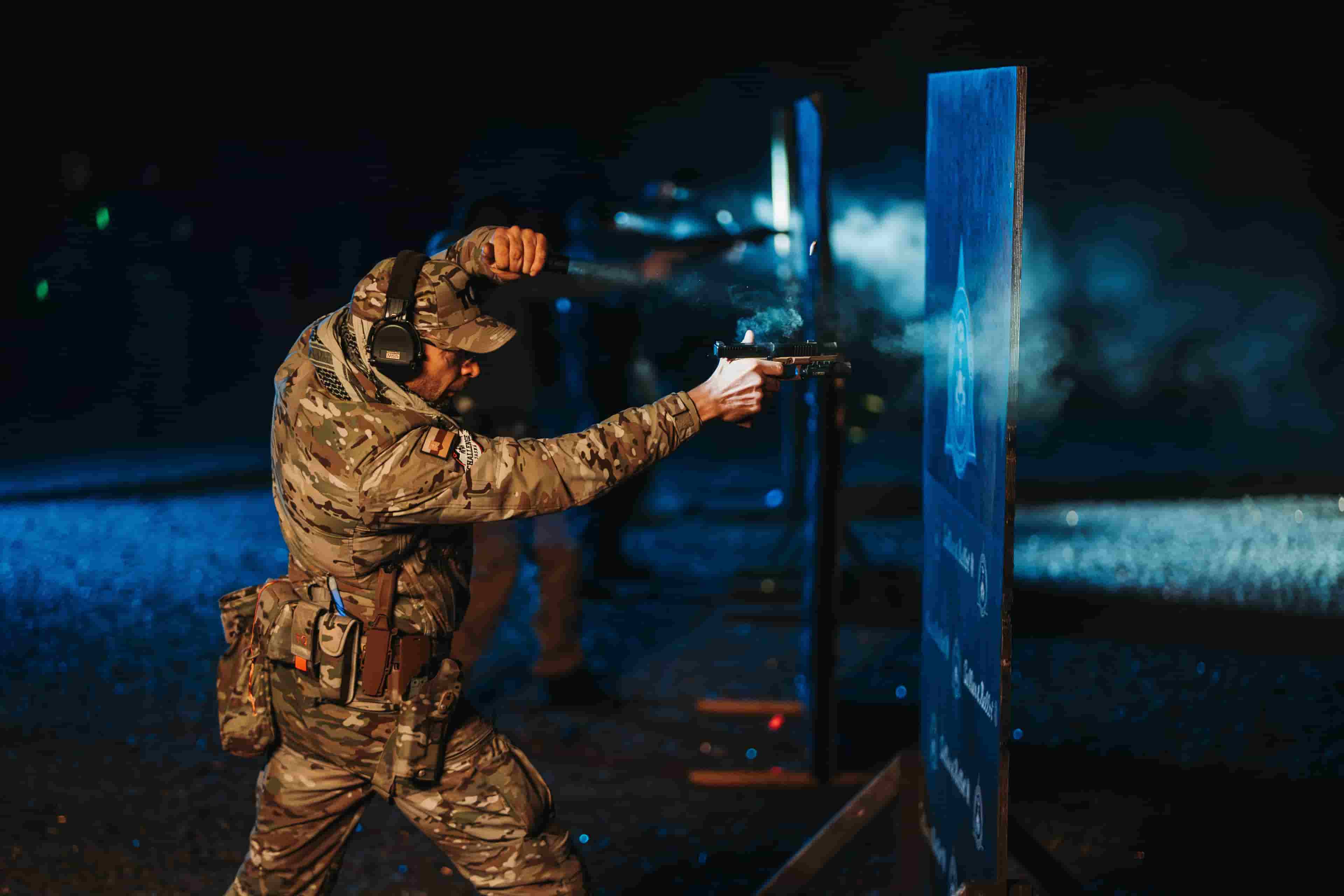 Pištoľ: Znížené svetelné podmienky 1